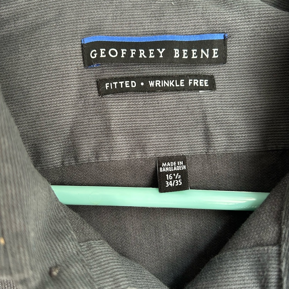 Geoffrey Beene Mens Shirt 16 1/2 34/35 Dark Grey Button Down - Picture 2 of 2